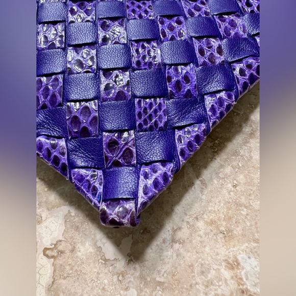 Bottega Veneta Lambskin and Snake Intrecciato Purple Clutch - Picture 10 of 12
